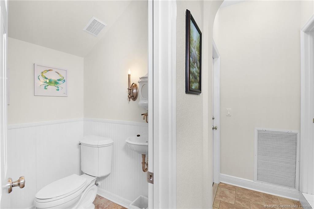 Stuart, Florida, 34996, United States, 3 Bedrooms Bedrooms, ,4 BathroomsBathrooms,Residential,Active,2006547