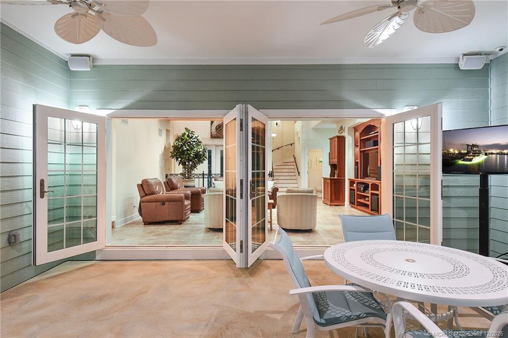 Stuart, Florida, 34996, United States, 3 Bedrooms Bedrooms, ,4 BathroomsBathrooms,Residential,Active,2006547