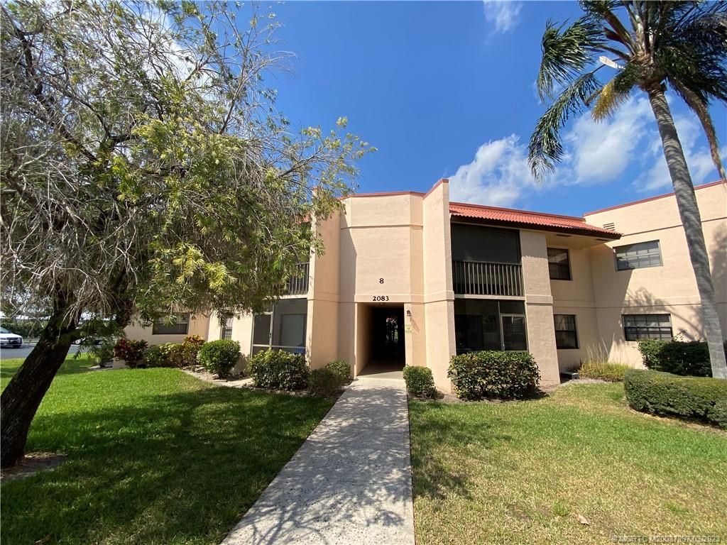 Photo of 2083 NE Collins Circle #8-70, Jensen Beach, FL 34957 (MLS # M20037897)