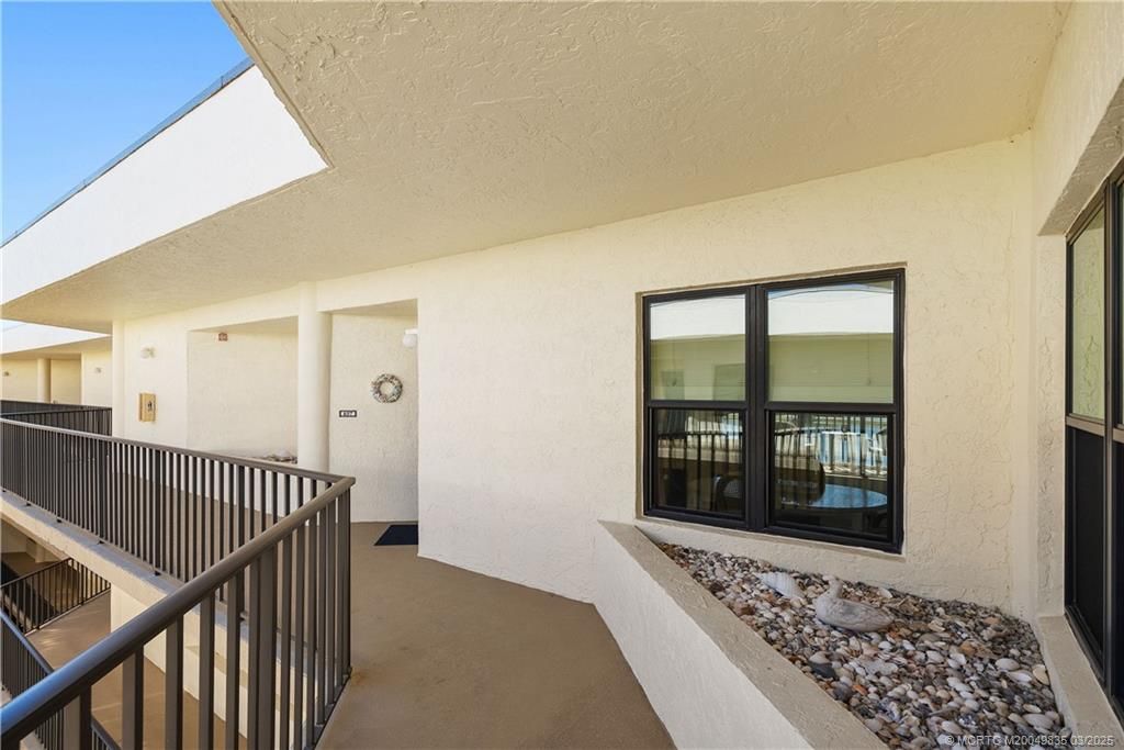 Photo of 221 NE Plantation Road #407, Stuart, FL 34996 (MLS # M20049835)