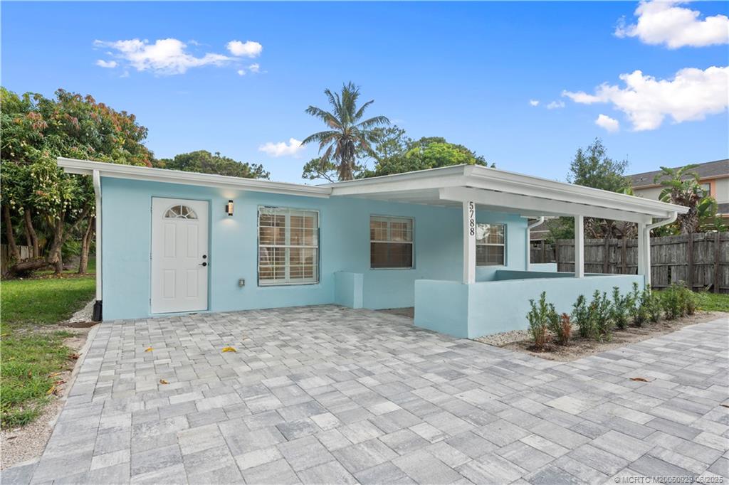 Stuart, Florida 34997, United States, 2 Bedrooms Bedrooms, ,1 BathroomBathrooms,Residential,Active,145624 Stuart, Florida 34997, United States, 2 Bedrooms Bedrooms, ,1 BathroomBathrooms,Residential,Active,145624