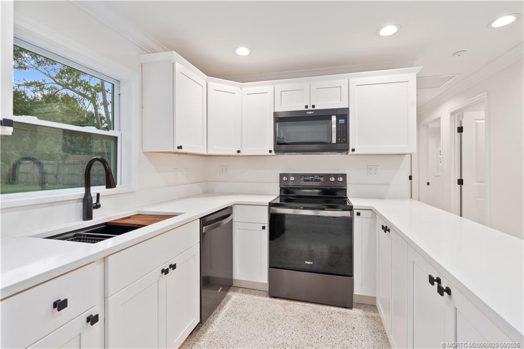 Stuart, Florida 34997, United States, 2 Bedrooms Bedrooms, ,1 BathroomBathrooms,Residential,Active,145624