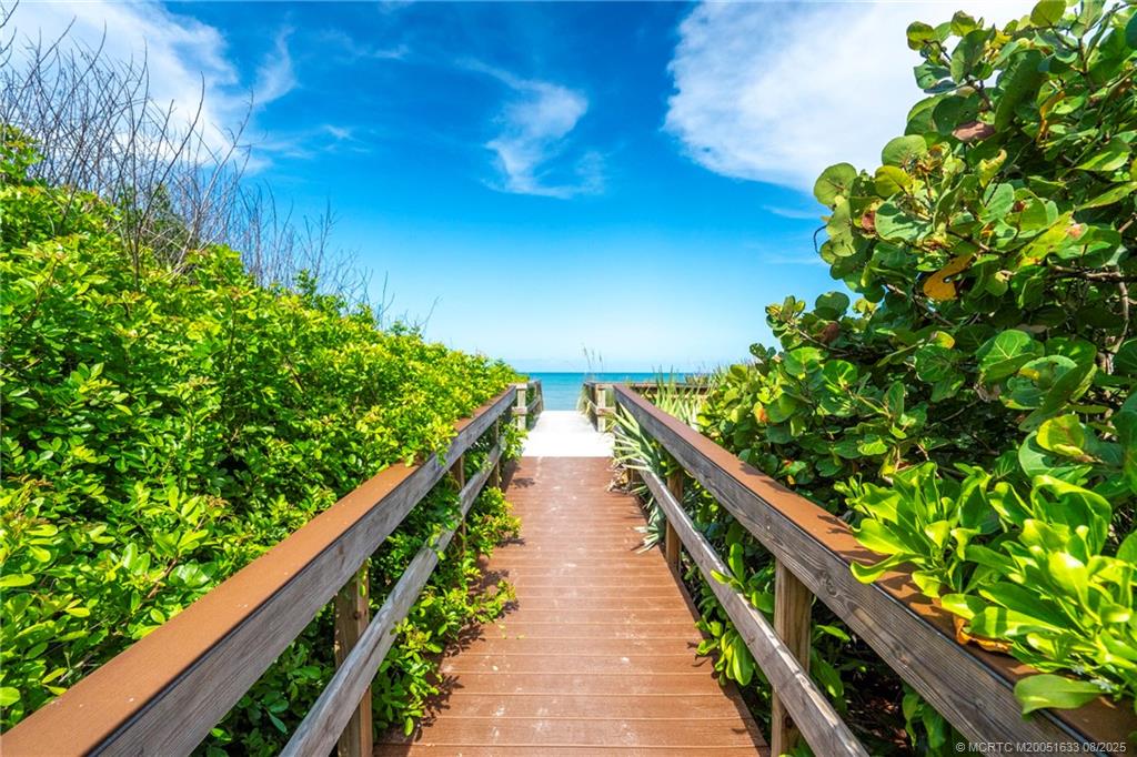 Vero Beach, Florida 32963, United States, 2 Bedrooms Bedrooms, ,3 BathroomsBathrooms,Residential,Active,184269