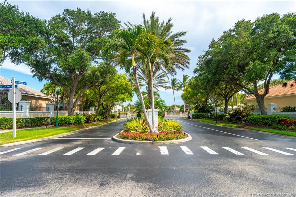 Vero Beach, Florida 32963, United States, 2 Bedrooms Bedrooms, ,3 BathroomsBathrooms,Residential,Active,184269