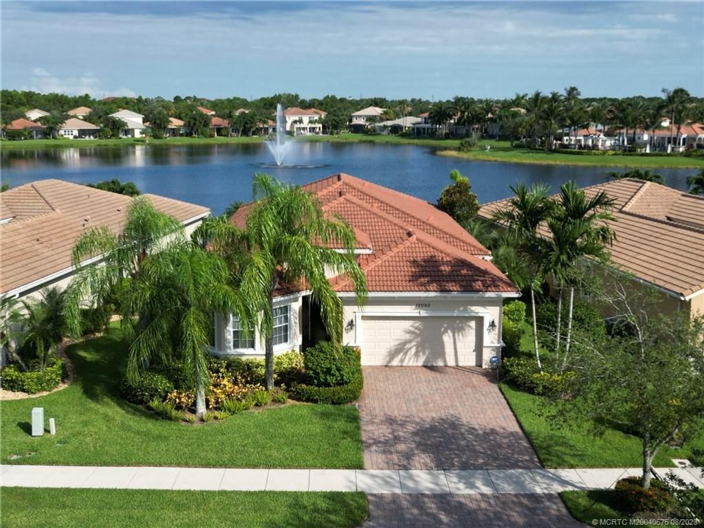 Photo of 12090 Aviles Circle, Palm Beach Gardens, FL 33418 (MLS # M20040575)