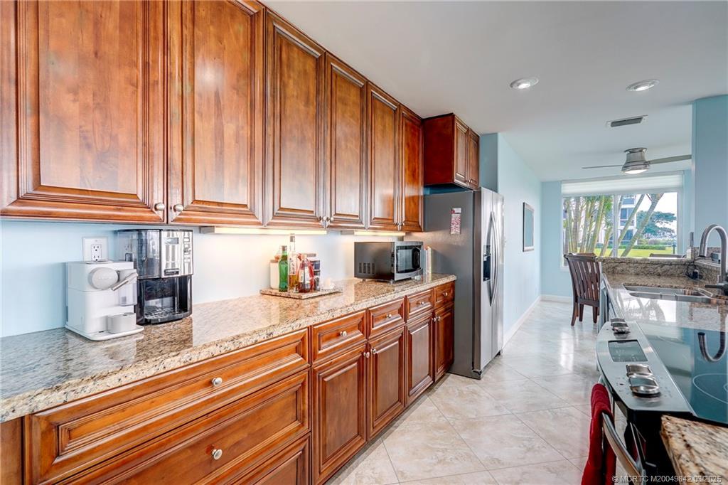 Stuart, Florida 34996, United States, 2 Bedrooms Bedrooms, ,2 BathroomsBathrooms,Residential,Coming Soon,96248