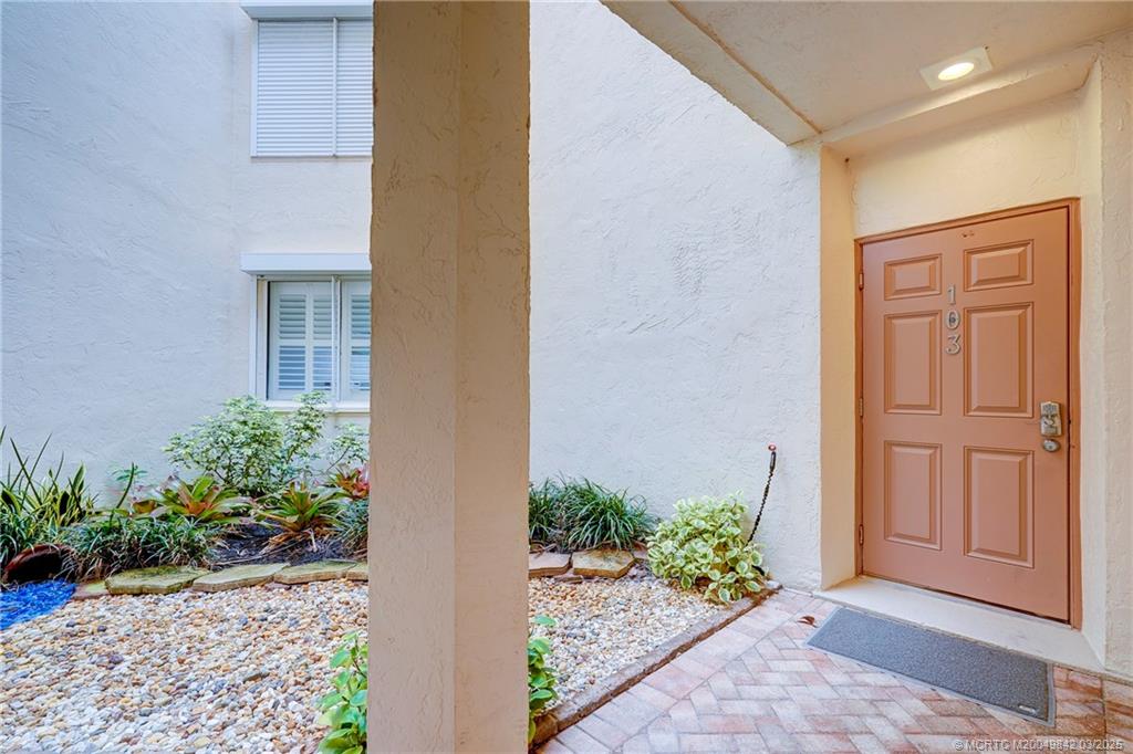 Stuart, Florida 34996, United States, 2 Bedrooms Bedrooms, ,2 BathroomsBathrooms,Residential,Coming Soon,96248