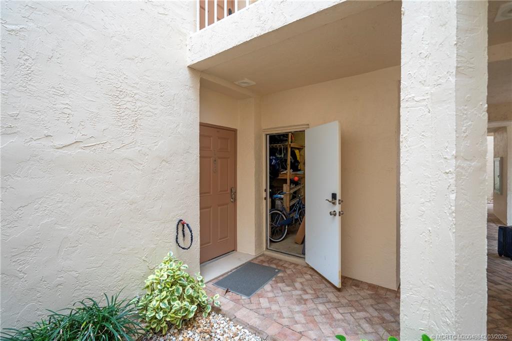 Stuart, Florida 34996, United States, 2 Bedrooms Bedrooms, ,2 BathroomsBathrooms,Residential,Coming Soon,96248