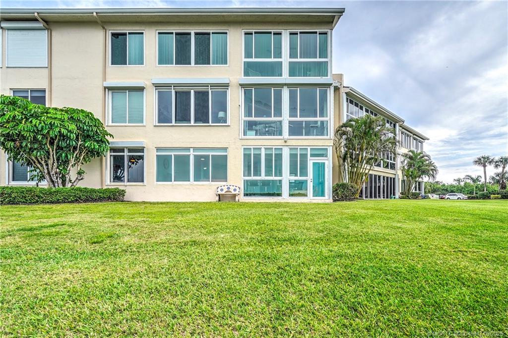 Stuart, Florida 34996, United States, 2 Bedrooms Bedrooms, ,2 BathroomsBathrooms,Residential,Coming Soon,96248