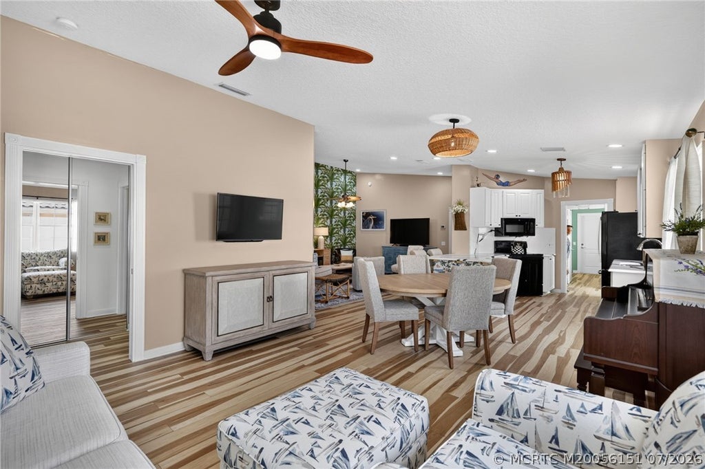 Photo of 3466 SE Glacier Terrace, Hobe Sound, FL 33455 (MLS # M20056151)