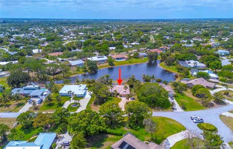 Homes For Sale - 3074 NE Loquat Lane<br/> Jensen Beach, FL 34957