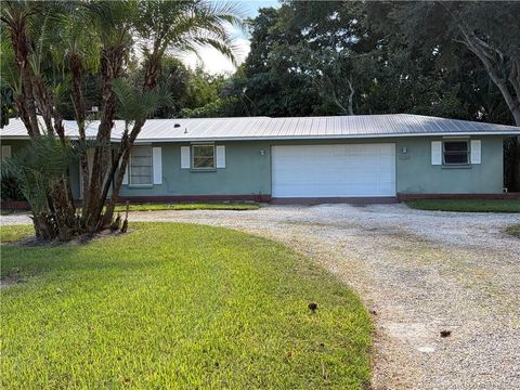 Photo of 1346 NW Pine Ridge Trail, Stuart, FL 34994 (MLS # M20053387)