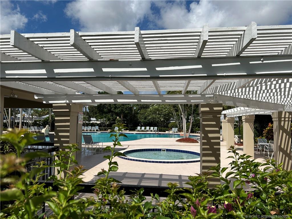 Palm City, Florida 34990, United States, 2 Bedrooms Bedrooms, ,3 BathroomsBathrooms,Residential,Active,137166