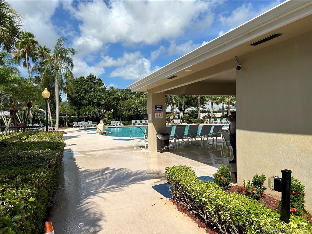 Palm City, Florida 34990, United States, 2 Bedrooms Bedrooms, ,3 BathroomsBathrooms,Residential,Active,137166