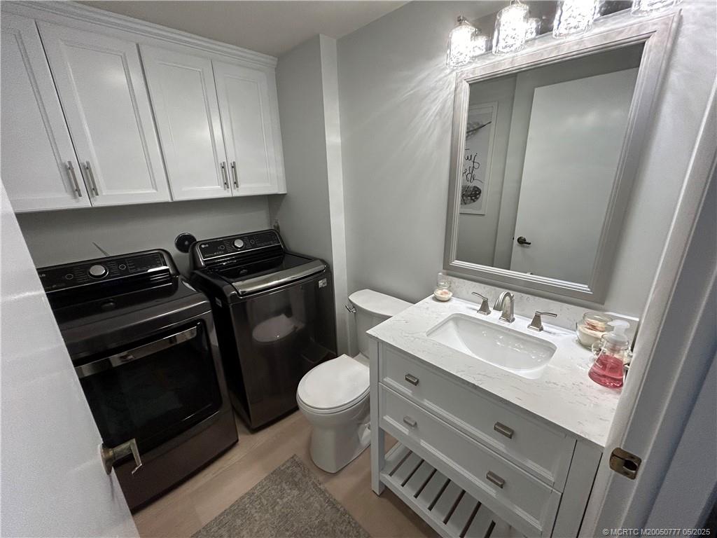 Palm City, Florida 34990, United States, 2 Bedrooms Bedrooms, ,3 BathroomsBathrooms,Residential,Active,137166