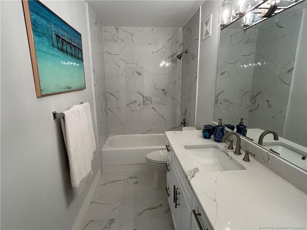 Palm City, Florida 34990, United States, 2 Bedrooms Bedrooms, ,3 BathroomsBathrooms,Residential,Active,137166