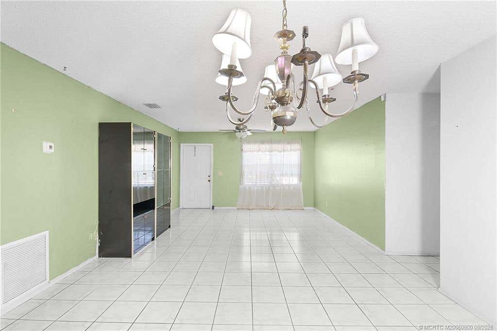 Photo of 2431 SE Robin Circle, Port Saint Lucie, FL 34952 (MLS # M20050900)