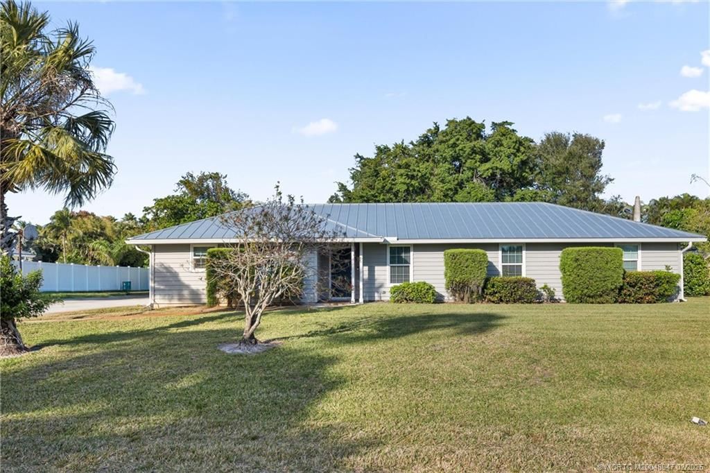 Photo of 3561 SE MICANOPY Terrace, Stuart, FL 34997 (MLS # M20048947)