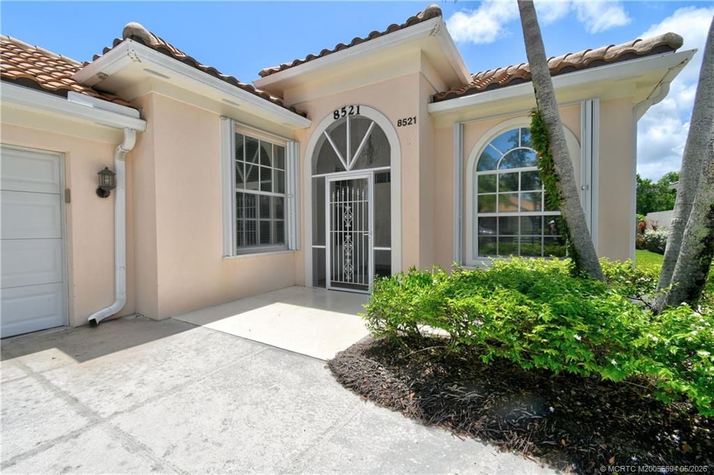 Photo of 8521 SE Palm Hammock Lane, Hobe Sound, FL 33455 (MLS # M20055694)