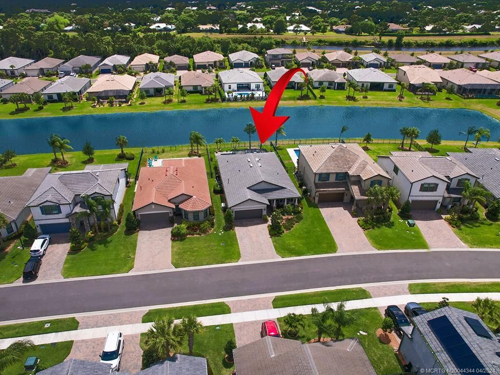 Photo of 720 SE Boboli Way, Port Saint Lucie, FL 34984 (MLS # M20044344)