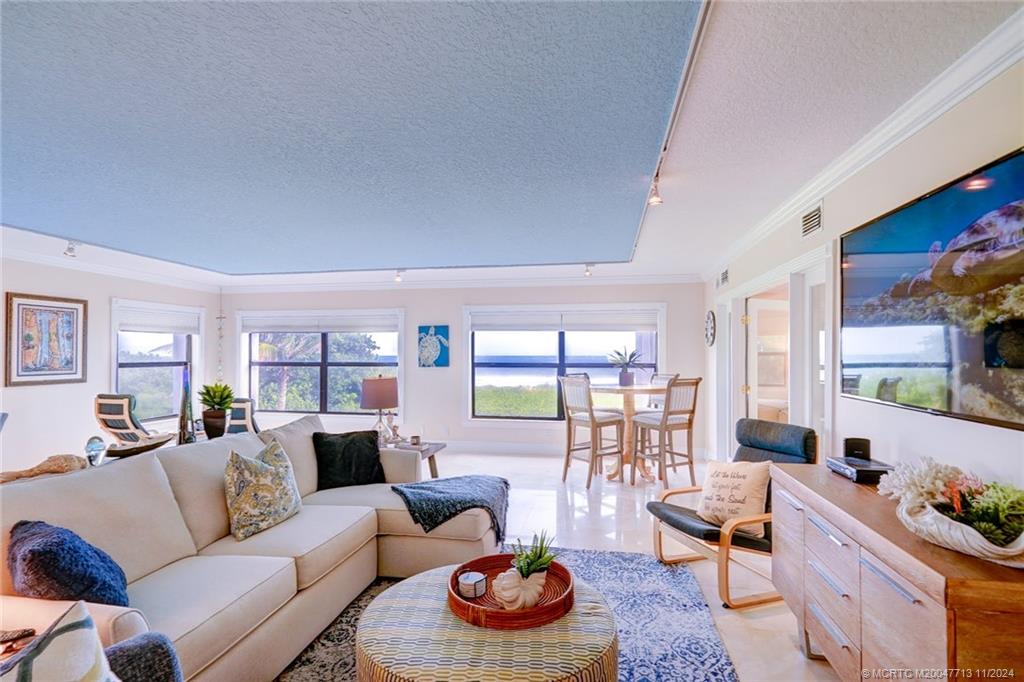 Stuart, Florida 34996, United States, 2 Bedrooms Bedrooms, ,2 BathroomsBathrooms,Residential,Active,31741