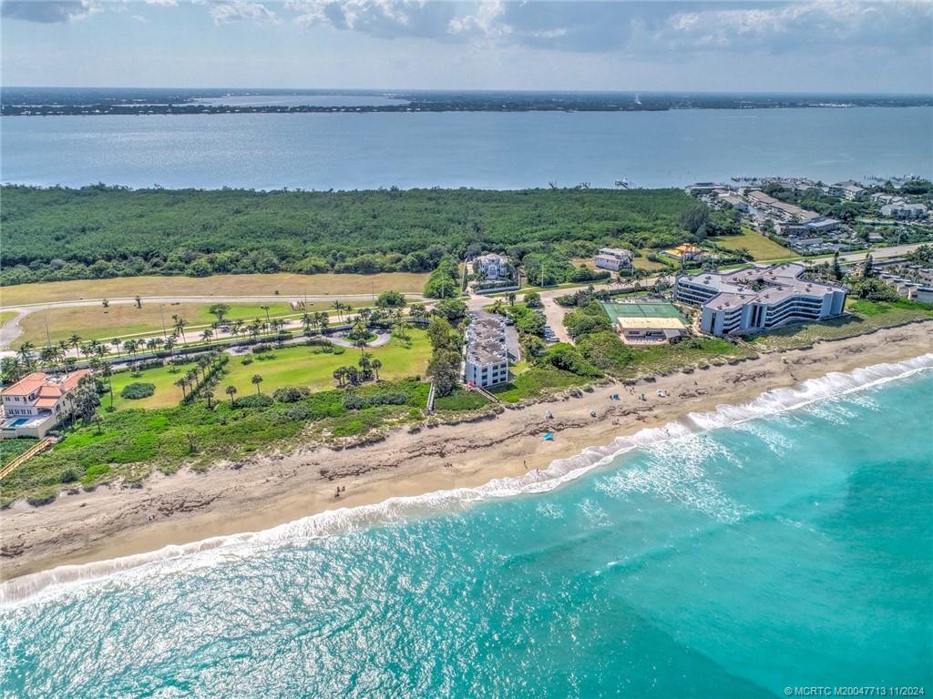 Stuart, Florida 34996, United States, 2 Bedrooms Bedrooms, ,2 BathroomsBathrooms,Residential,Active,31741