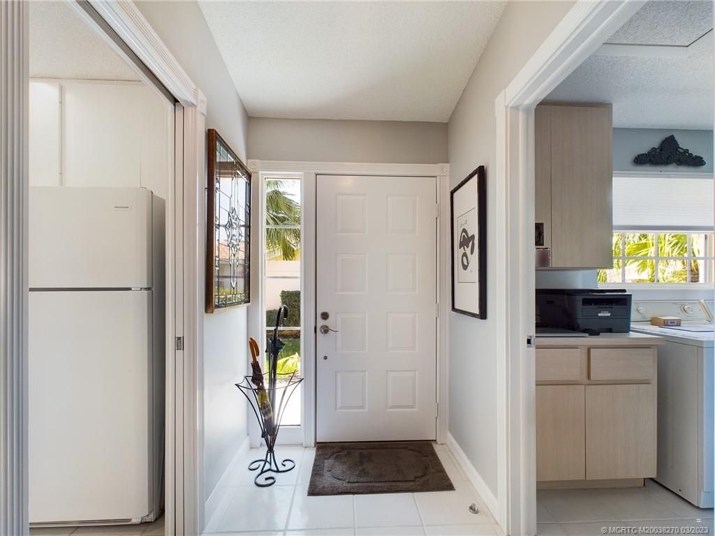 Photo of 7770 SE Spicewood Circle, Hobe Sound, FL 33455 (MLS # M20038270)