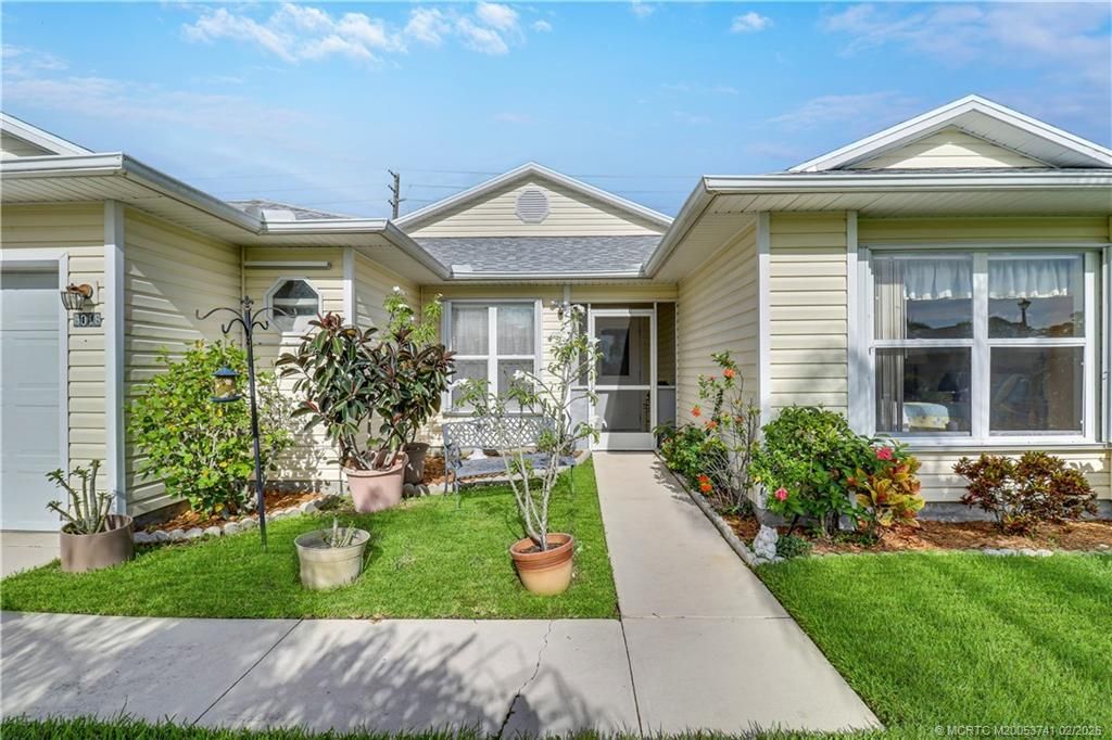 Photo of 6018 Travelers Way, Fort Pierce, FL 34982 (MLS # M20053741)