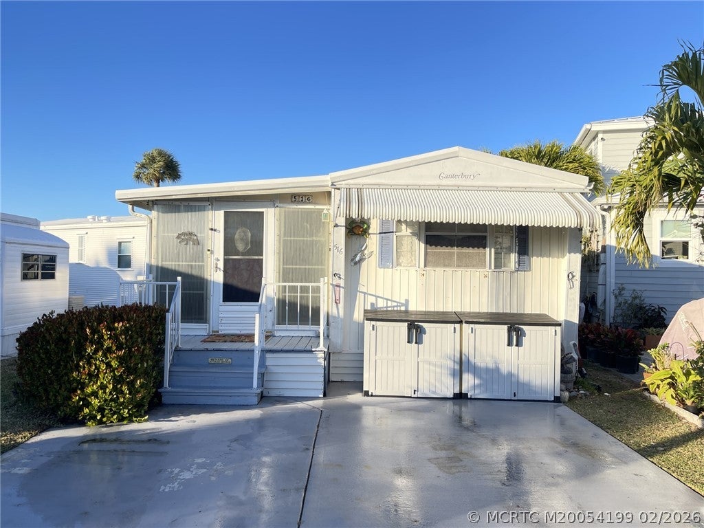 Photo of 516 Nettles Boulevard, Jensen Beach, FL 34957 (MLS # M20054199)