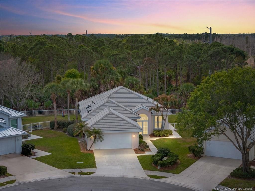 Photo of 7780 SE Needle Palm Circle, Hobe Sound, FL 33455 (MLS # M20054599)