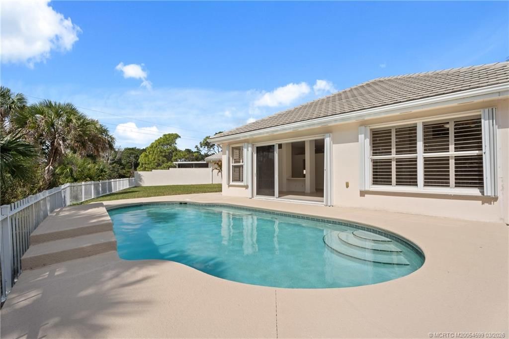 Photo of 7780 SE Needle Palm Circle, Hobe Sound, FL 33455 (MLS # M20054599)