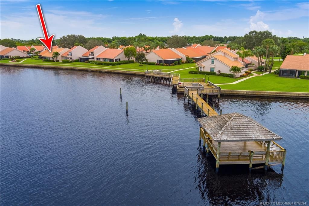 Photo of 3513 SE Sandpiper Circle, Port Saint Lucie, FL 34952 (MLS # M20045684)