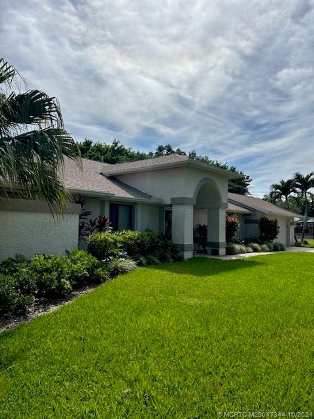 Photo of 2109 NE Ginger Terrace, Jensen Beach, FL 34957 (MLS # M20047344)