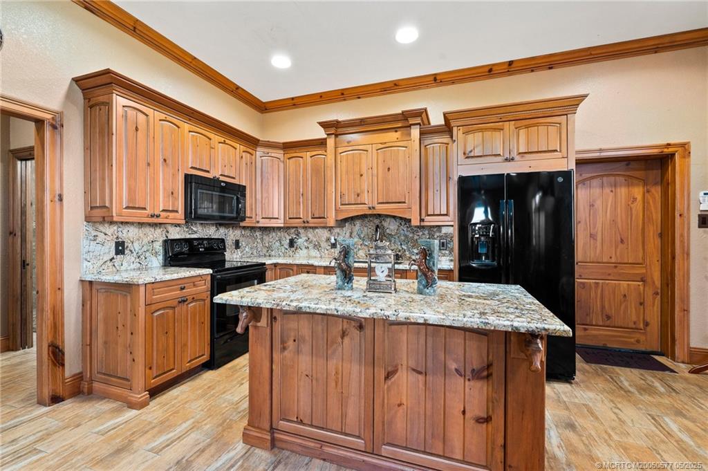 Stuart, Florida, 34997, United States, 2 Bedrooms Bedrooms, ,3 BathroomsBathrooms,Residential,Active,1839786