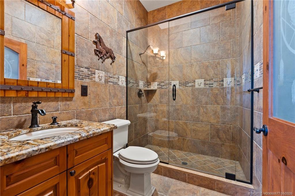 Stuart, Florida, 34997, United States, 2 Bedrooms Bedrooms, ,3 BathroomsBathrooms,Residential,Active,1839786