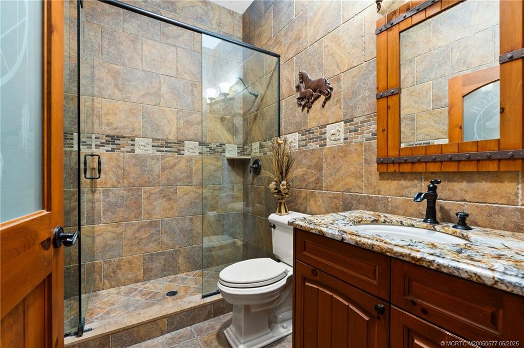 Stuart, Florida, 34997, United States, 2 Bedrooms Bedrooms, ,3 BathroomsBathrooms,Residential,Active,1839786