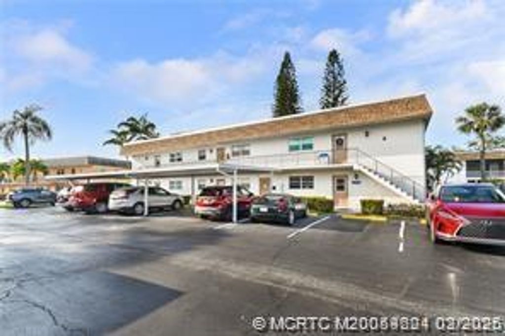 Photo of 2950 SE Ocean Boulevard #4-4, Stuart, FL 34996 (MLS # M20054624)