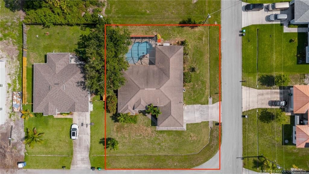 Photo of 1501 SW Kamchatka Avenue, Port Saint Lucie, FL 34953 (MLS # M20051050)