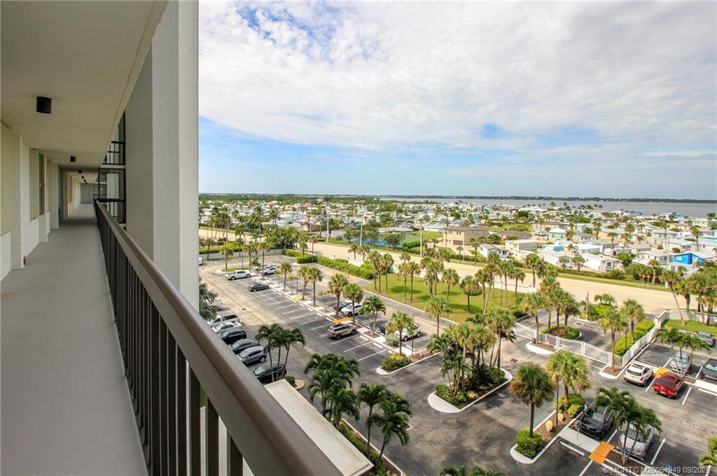 Jensen Beach, Florida 34957, United States, 2 Bedrooms Bedrooms, ,2 BathroomsBathrooms,Residential,Active,199013