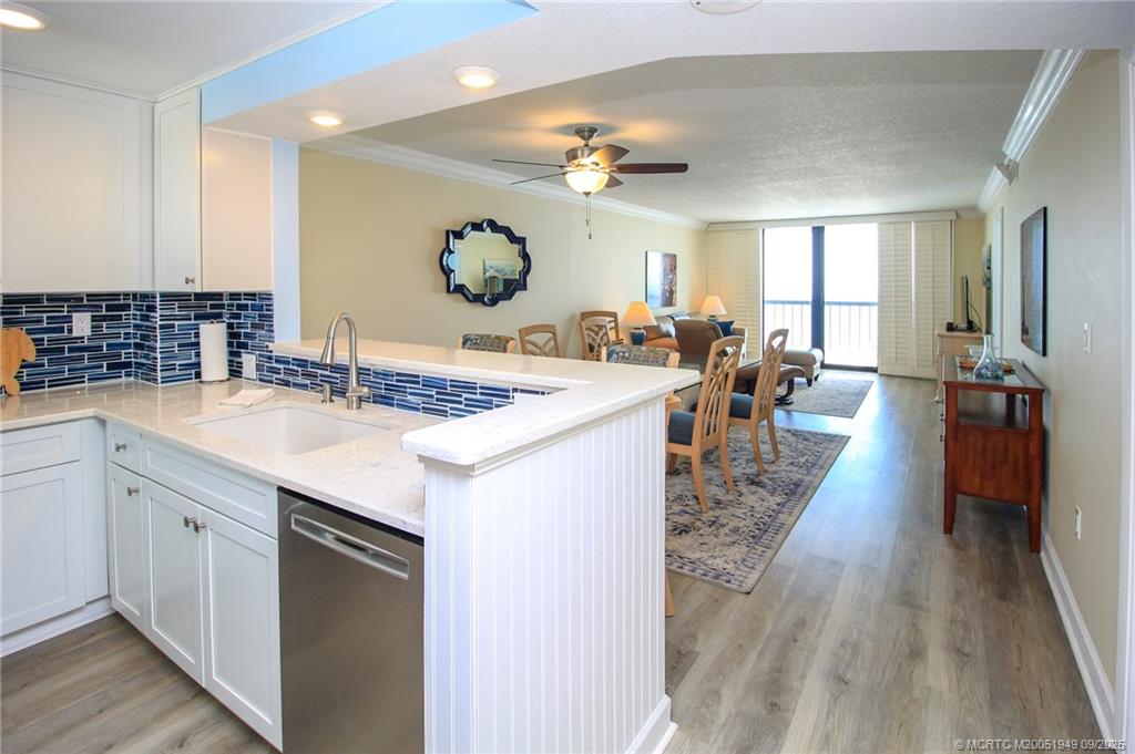 Jensen Beach, Florida 34957, United States, 2 Bedrooms Bedrooms, ,2 BathroomsBathrooms,Residential,Active,199013