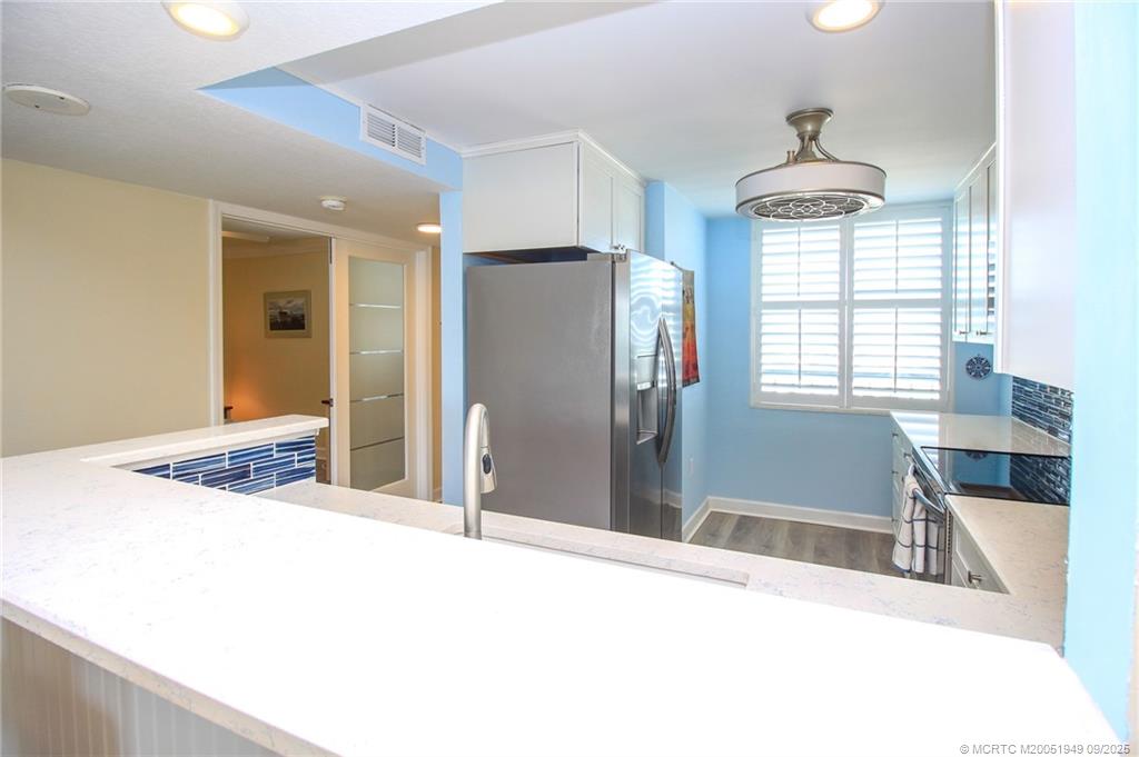 Jensen Beach, Florida 34957, United States, 2 Bedrooms Bedrooms, ,2 BathroomsBathrooms,Residential,Active,199013