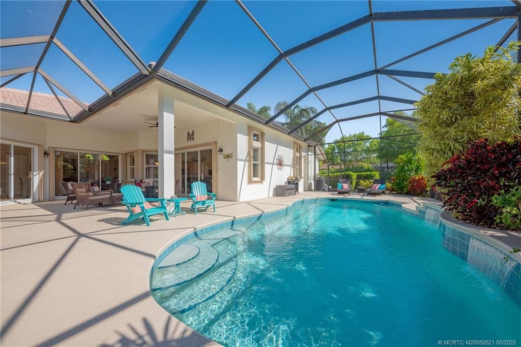 Photo of 4498 SW Long Bay Drive, Palm City, FL 34990 (MLS # M20050521)