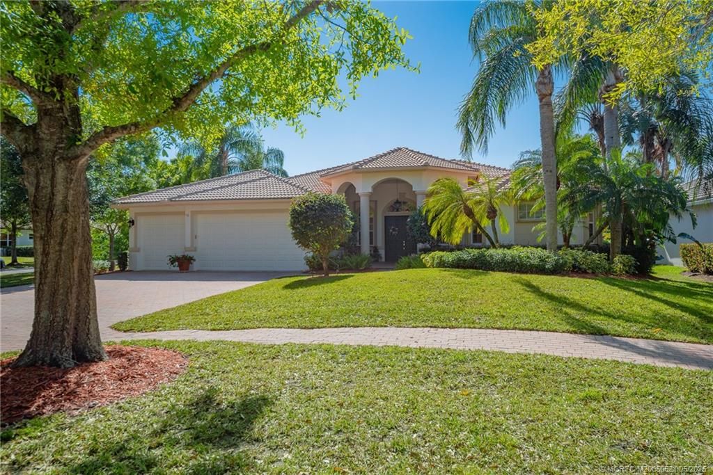 Photo of 4498 SW Long Bay Drive, Palm City, FL 34990 (MLS # M20050521)