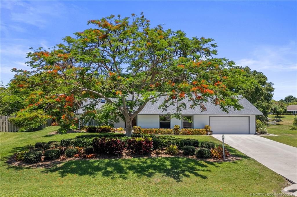 Photo of 2981 NE Heather Court, Jensen Beach, FL 34957 (MLS # M20045140)