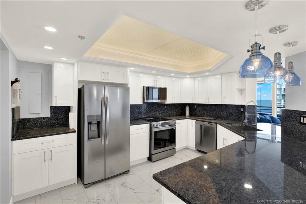 9950 S Ocean Drive 802