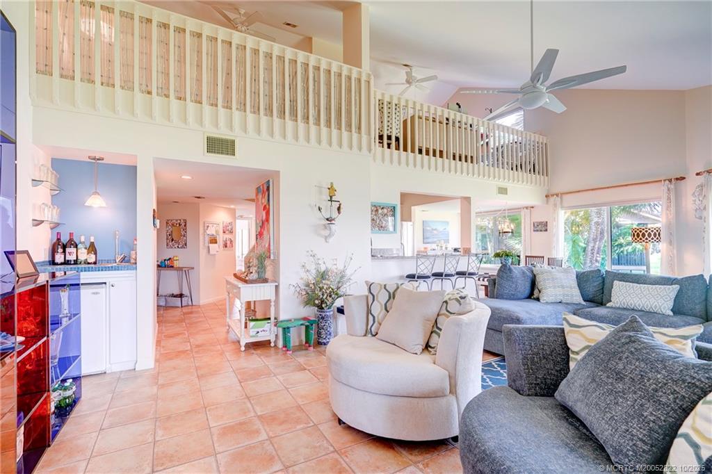 Stuart, Florida 34996, United States, 3 Bedrooms Bedrooms, ,3 BathroomsBathrooms,Residential,Active,234713