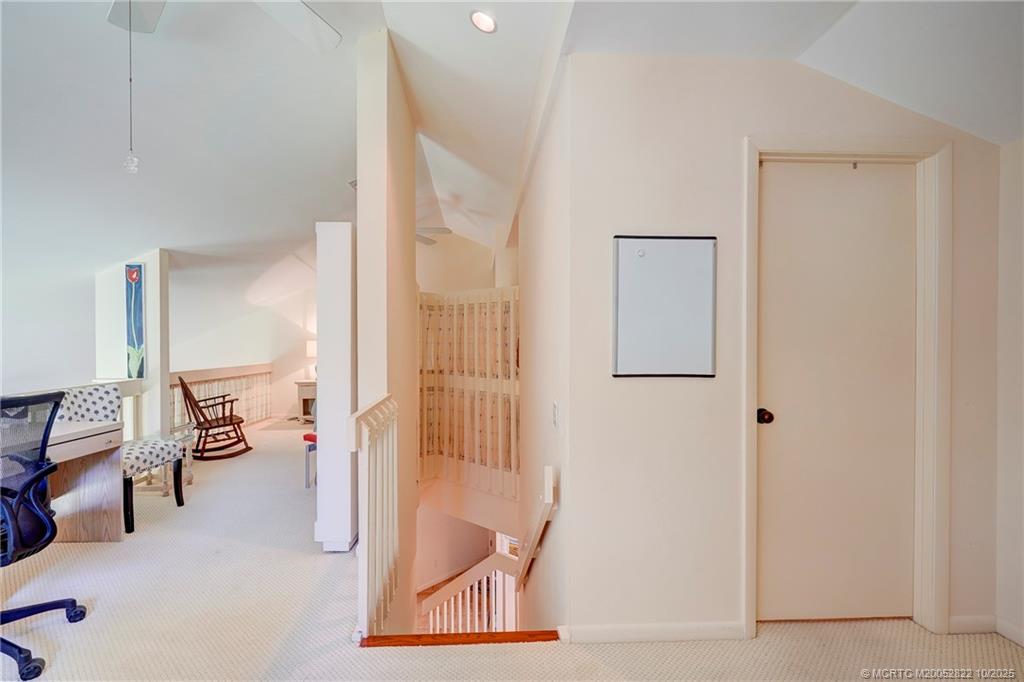 Stuart, Florida 34996, United States, 3 Bedrooms Bedrooms, ,3 BathroomsBathrooms,Residential,Active,234713