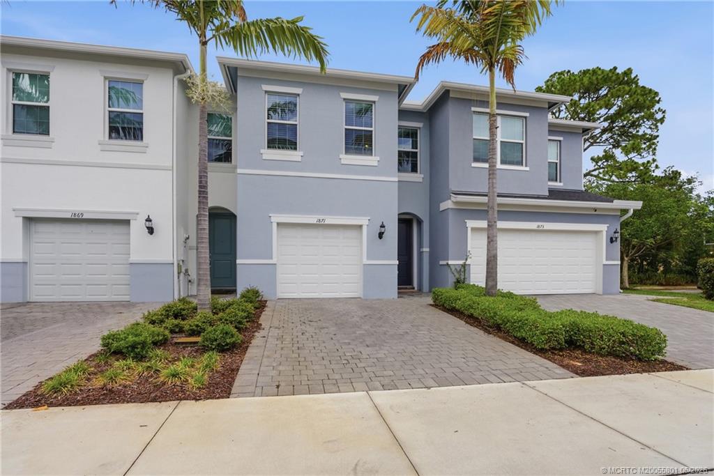 Sally Stetson, Stuart, FL Real Estate Associate - REMAX of Stuart