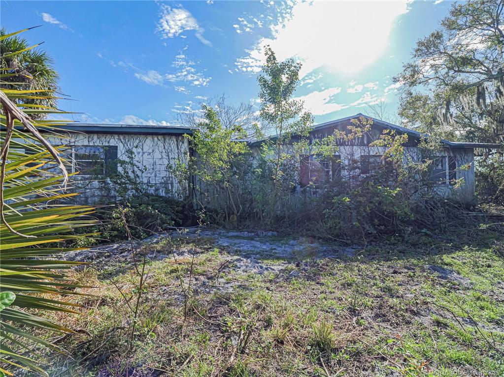 Okeechobee, Florida, 34972, United States, 6 Bedrooms Bedrooms, ,7 BathroomsBathrooms,Residential,Active,2006539