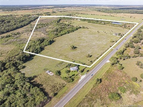 Photo of 6235 US Highway 98 N, Okeechobee, FL 34972 (MLS # M20053519)